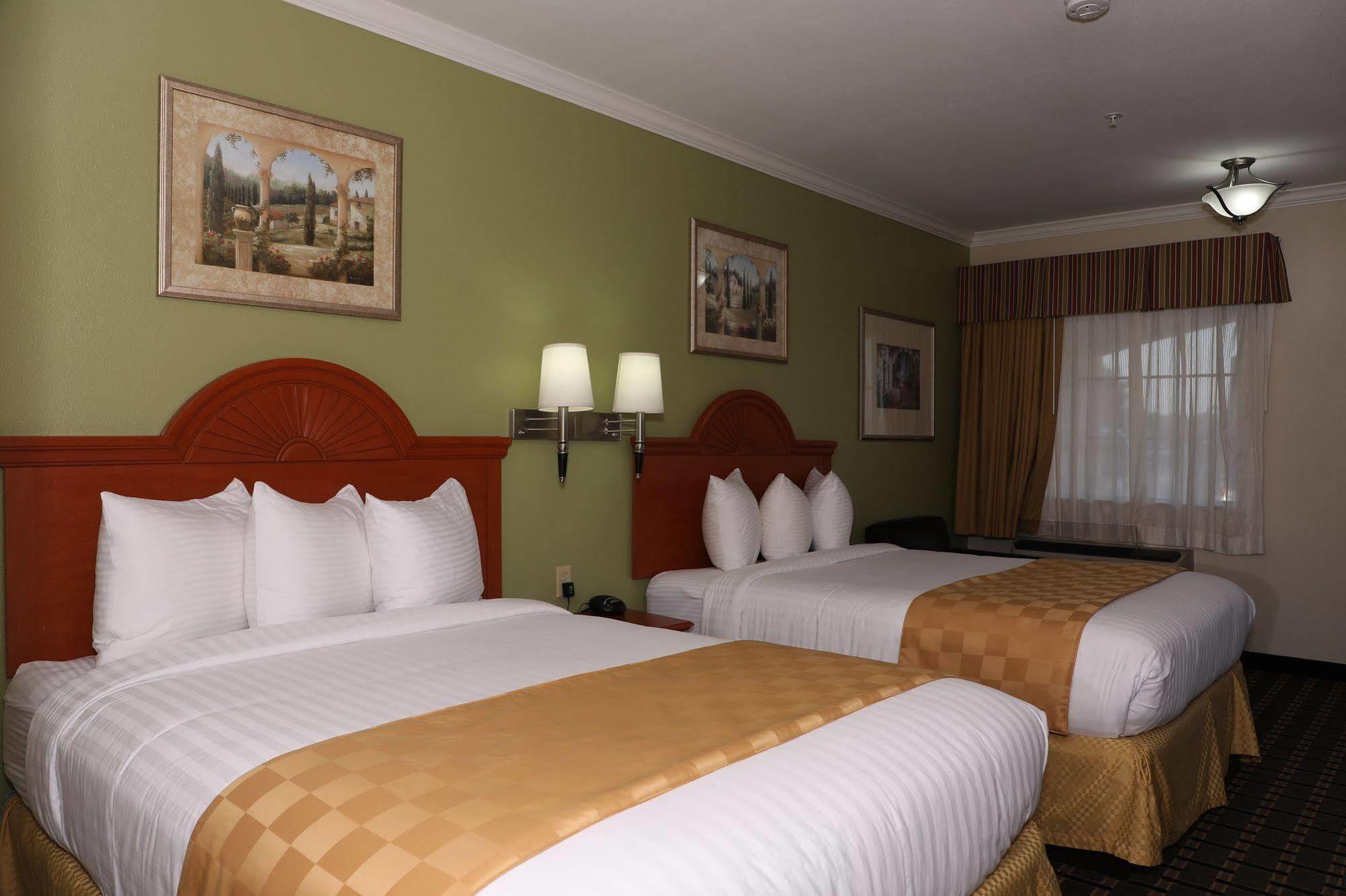 Motel 6 Tyler Bagian luar foto